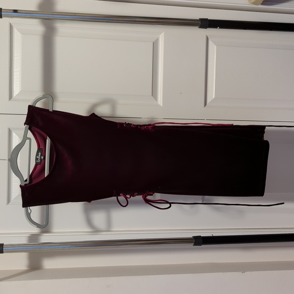 Lulu's medium velvet dress
